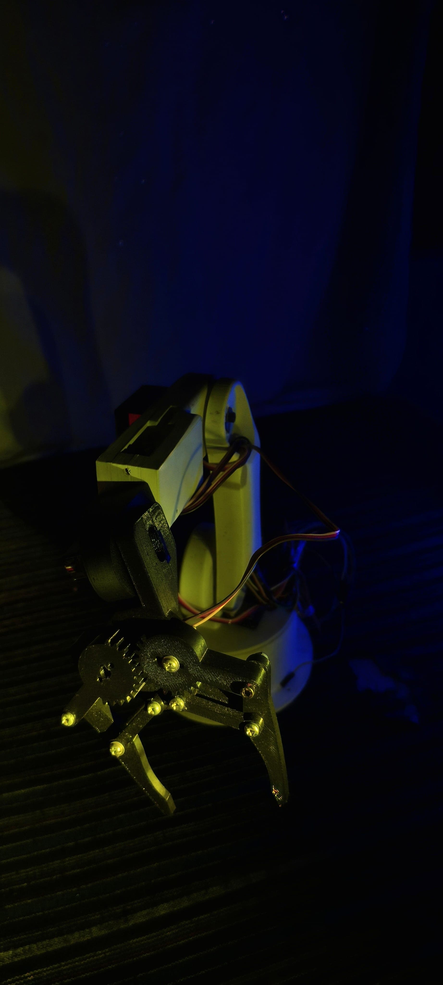 6-DOF CyberDeck robotic manipulator assembly